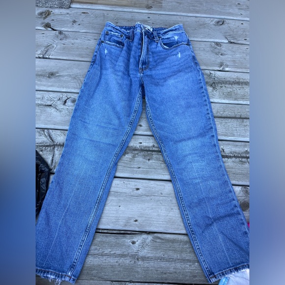 Abercrombie and fitch jeans - Picture 1 of 11